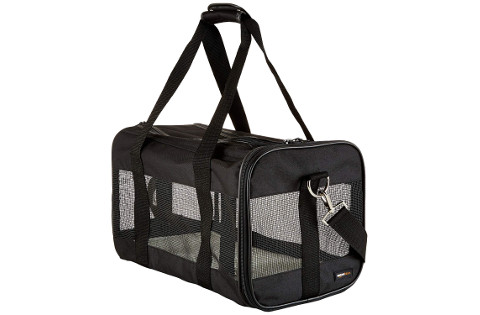 AmazonBasics Black Soft-Sided Pet Carrier